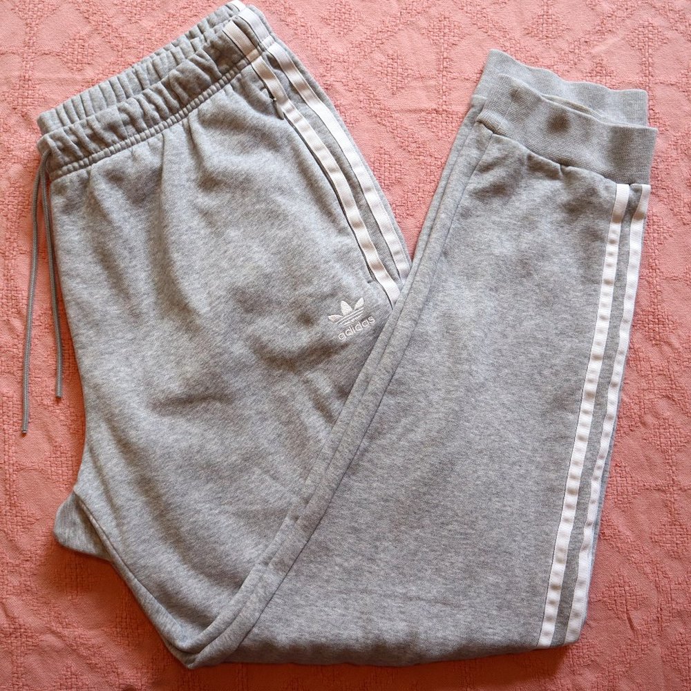 Adidas's Gray and White Stripe Athletic Jogger Sweatpants Athleisure Drawstring